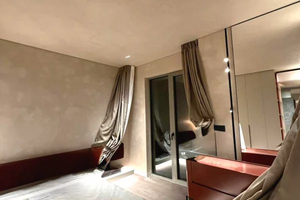 Shtepi me qera 1+1 ne Tirane - 2,000 Euro