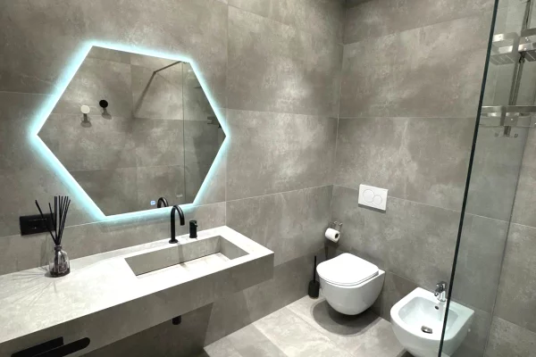 Shtepi me qera Apartament ne Tirane, 2+1, Mobilimi E mobiluar, Pagesa 2,000  Euro.