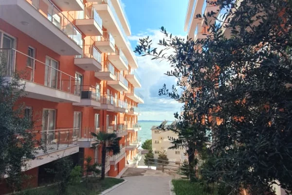 Shtepi ne shitje Apartament ne Lezhe, 1+1, Mobilimi Bosh, pa mobiluar, Pagesa 117,000  Euro.