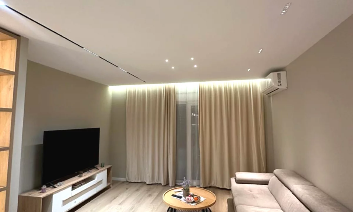 Shtepi me qera Apartament ne Tirane, 2+1, Mobilimi E mobiluar, Pagesa 650  Euro.