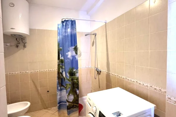 Shtepi me qera Apartament ne Tirane, 2+1, Mobilimi E mobiluar, Pagesa 600  Euro.