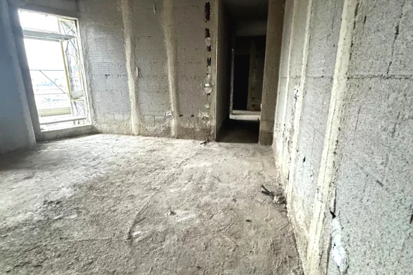 Apartment for sale in Tirana 2+1, Emty