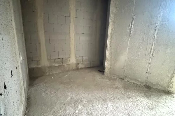 Apartment for sale in Tirana 2+1, Emty