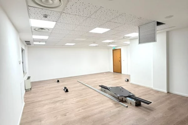 📍Jepet Ambient me Qira per Zyre tek ETC me Siperfaqe 305 m2!