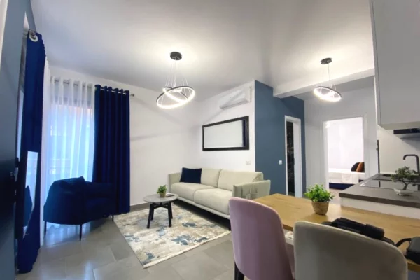 Shtepi me qera 1+1 ne Tirane - 700 Euro