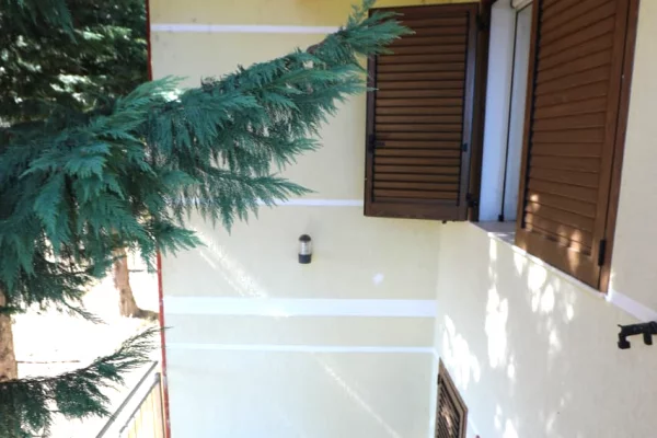 Villa di lusso in vendita a Pogradec 5+1, SemiArredato