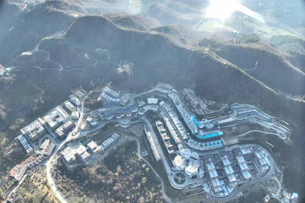 Shtepi ne shitje Apartament ne Tirane, 1+1, Mobilimi Bosh, pa mobiluar, Pagesa 118,500  Euro.