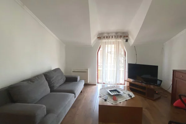Luxury villas for rent in Tirana 5+1, Furnished