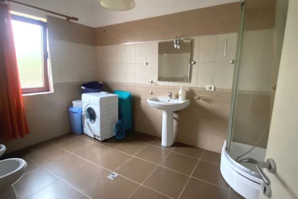 Luxury villas for rent in Tirana 5+1, Furnished