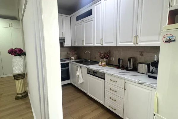 Apartment for rent in Tirana 2+1, Furnished