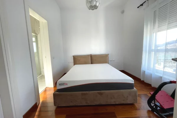 Luxury villas for rent in Tirana 4+1, Furnished