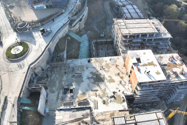 Shtepi ne shitje 1+1 ne Tirane - 150,000 Euro