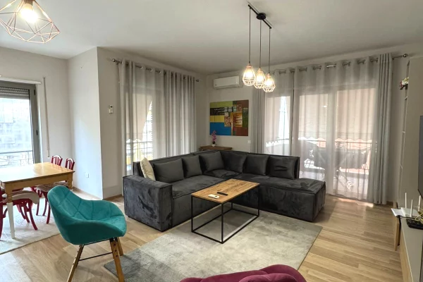 Apartment for rent in Tirana 2+1, Furnished
