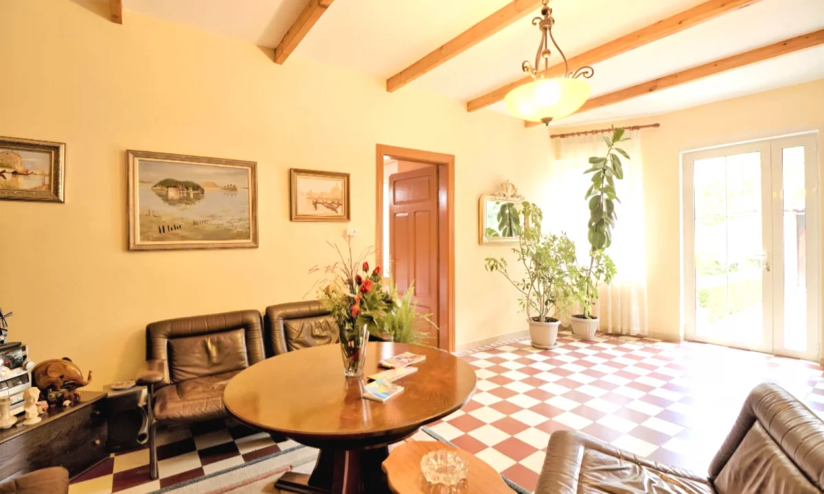 Private house for rent in Tirana 2+1, Furnished