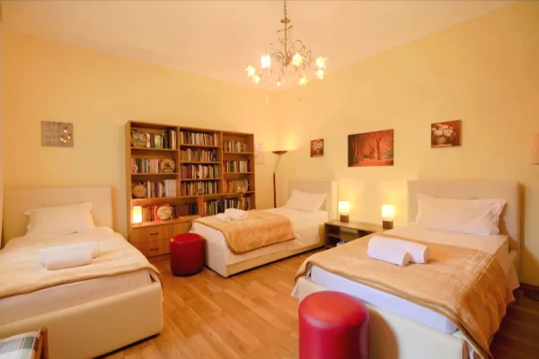 Private house for rent in Tirana 2+1, Furnished