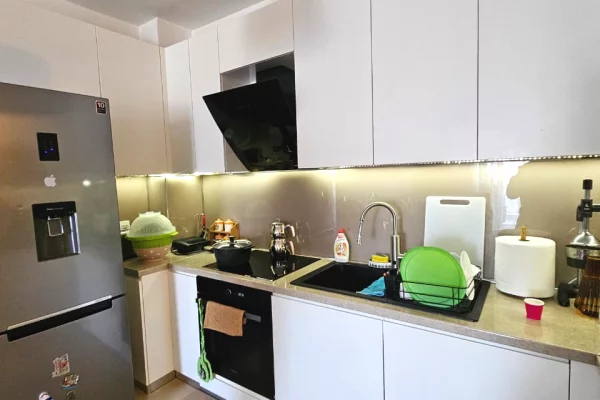 Shtepi ne shitje Apartament ne Tirane, 2+1, Mobilimi E mobiluar, Pagesa 212,000  Euro.