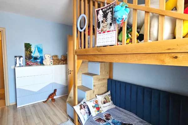 Shtepi ne shitje Apartament ne Tirane, 2+1, Mobilimi E mobiluar, Pagesa 212,000  Euro.