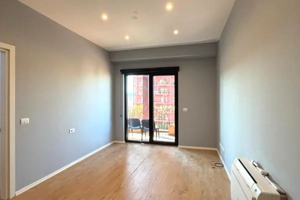 Ambient Biznesi per Zyre me Qira tek Garden Building