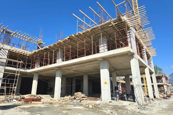 Appartamento in vendita a Tirana 1+1, Vuoto