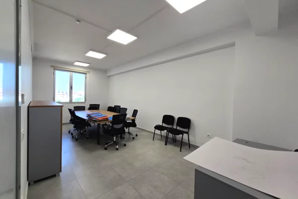 🏛️JEPET GODINE 4-KATESHE ME QIRA TE RRUGA DRITAN HOXHA