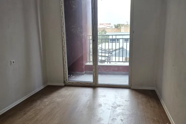 Apartment for sale in Tirana 2+1, Emty