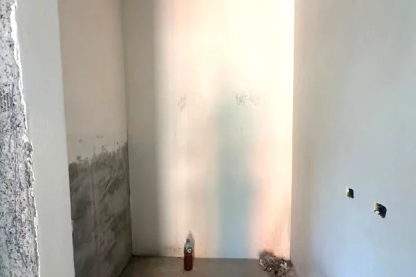 Apartment for sale in Tirana 2+1, Emty