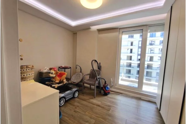Shtepi me qera Apartament ne Tirane, 3+1, Mobilimi E mobiluar, Pagesa 1,200  Euro.