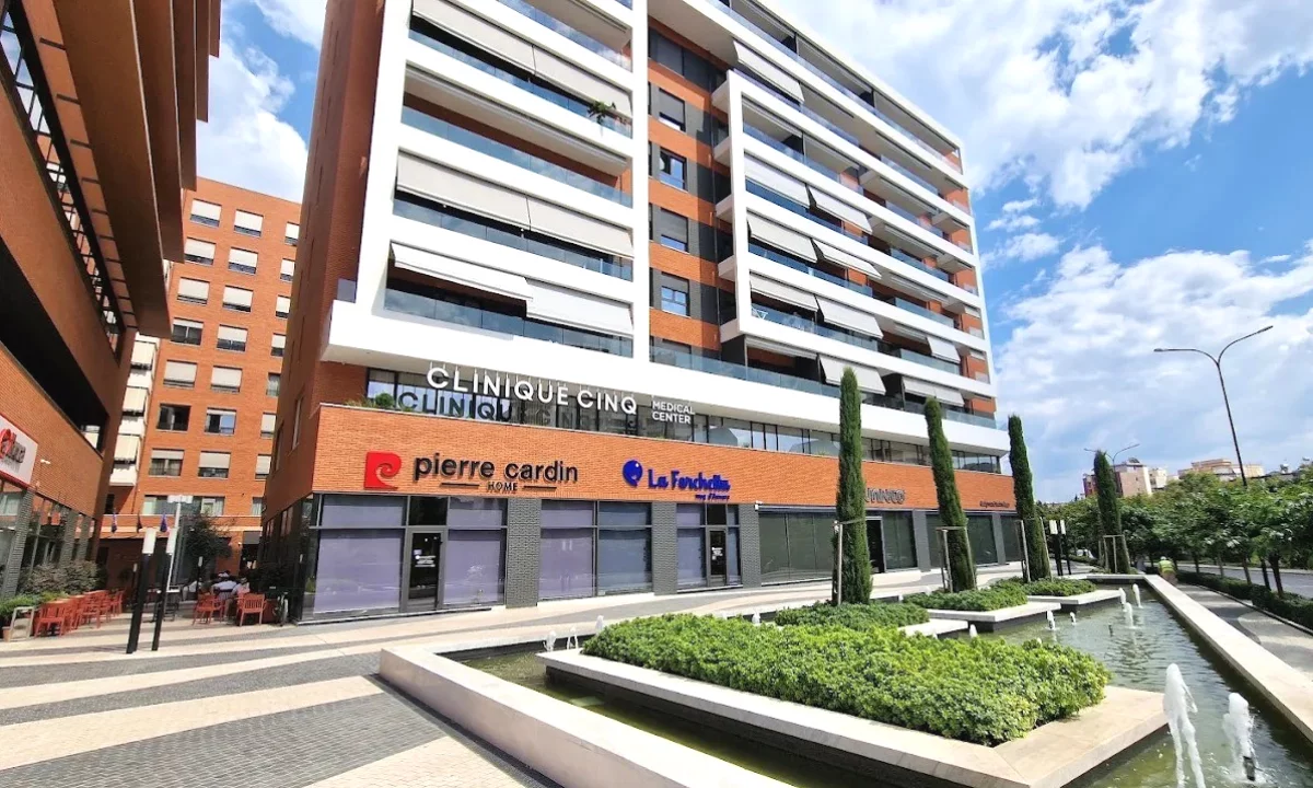 🏬 Dyqan ne Shitje te Kompleksi Delijorgji,Sip:12.7 m2📍