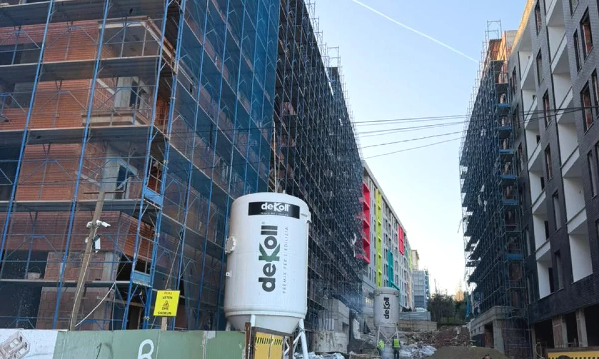 Apartment for sale in Tirana 2+1, Emty