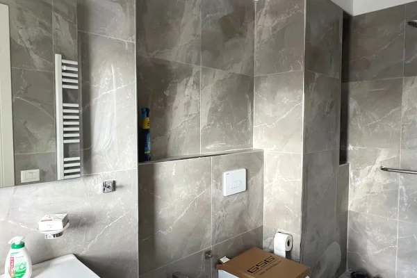 Appartamento in affitto a Tirana 2+1, Arredato