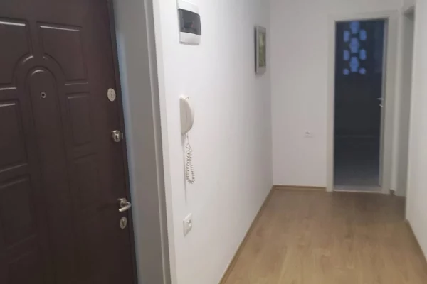 ☄️Ambient per Zyra me Qira 2+1+2 ne Qender.