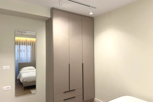 Appartamento in vendita a Tirana 1+1, Arredato