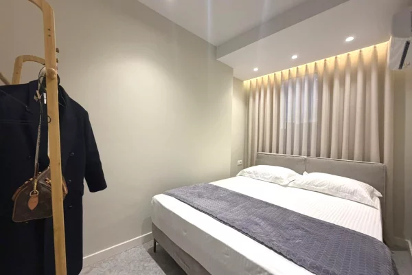 Appartamento in vendita a Tirana 1+1, Arredato