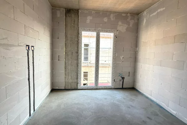 Luxury villas for sale in Tirana 4+1, Emty