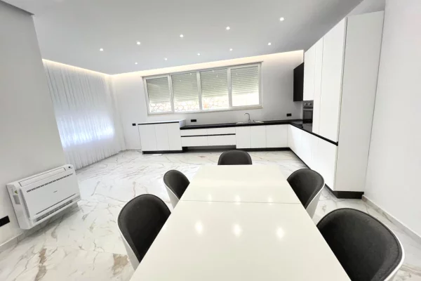 Luxury villas for sale in Tirana 4+1, Furnished