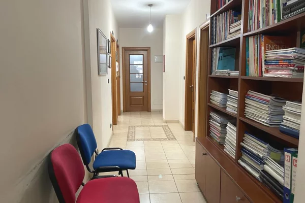 📌Jepet Ambient per Zyra me Qira ne Don Bosko me Sip: 200 m2