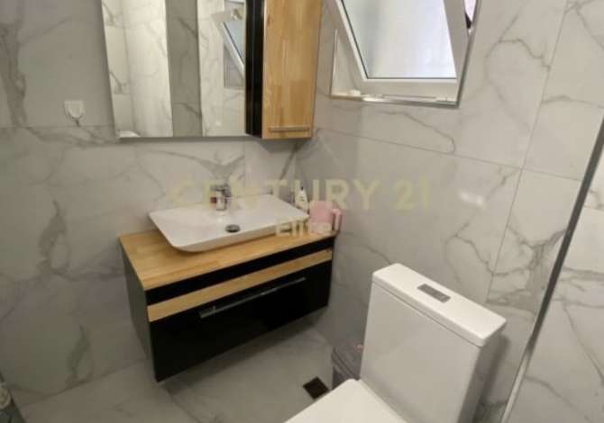 Shtepi me qera 1+1 ne Tirane - 590 Euro