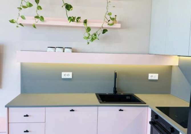 Shtepi me qera 2+1 ne Tirane - 800 Euro