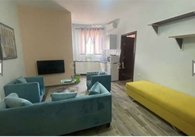 Shtepi me qera 1+1 ne Tirane - 450 Euro
