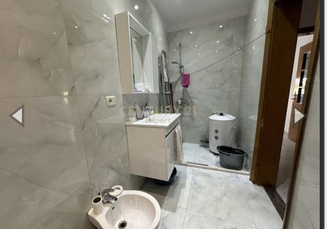 Shtepi me qera 3+1 ne Tirane - 780 Euro
