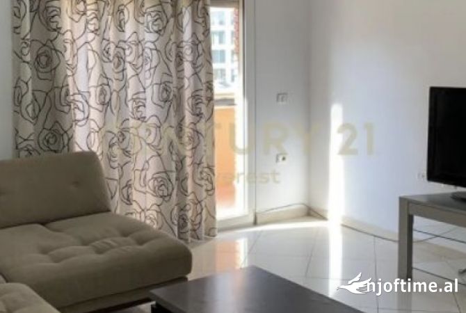 Shtepi me qera 2+1 ne Tirane - 600 Euro