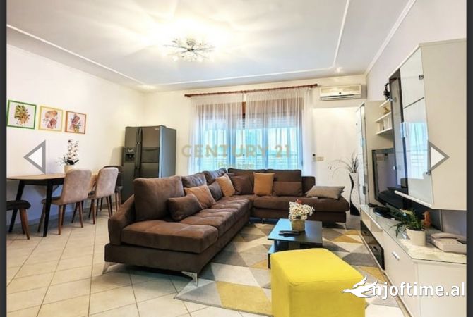 Shtepi me qera 2+1 ne Tirane - 700 Euro