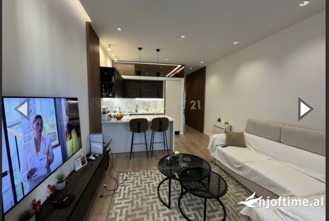 Shtepi ne shitje 2+1 ne Tirane - 270,000 Euro