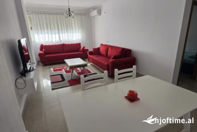 Shtepi me qera 3+1 ne Tirane - 700 Euro