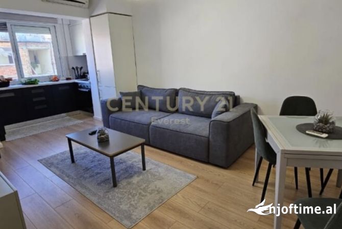 Shtepi ne shitje 2+1 ne Tirane - 140,000 Euro
