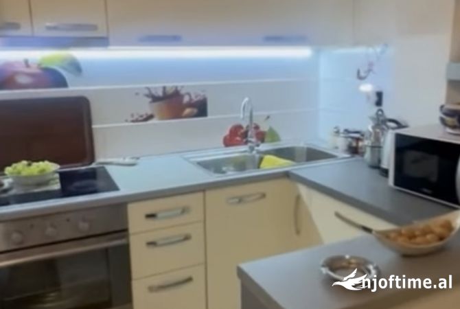Shtepi ne shitje 1+1 ne Tirane - 105,000 Euro