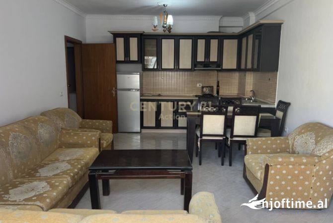 Shtepi ne shitje 2+1 ne Tirane - 105,000 Euro