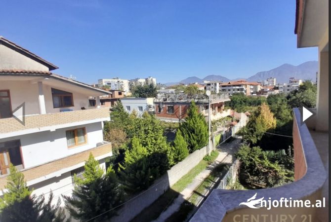 Shtepi me qera 2+1 ne Tirane - 600 Euro