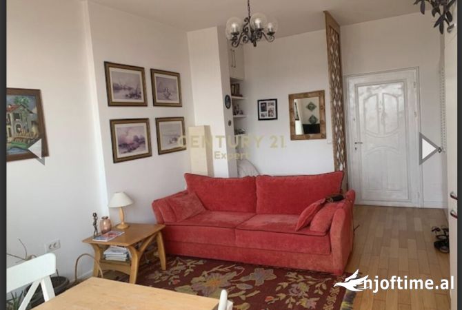 Shtepi me qera Garsoniere ne Tirane - 400 Euro
