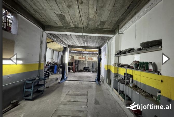 Ambient biznesi me qera 3+1 ne Tirane - 1,300 Euro